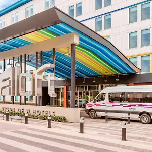 Hotel Aloft Airport Bogota